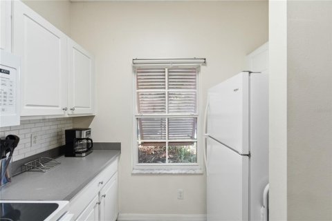 Touwnhouse à vendre à Kissimmee, Floride: 3 chambres, 119.94 m2 № 2131879 - photo 6