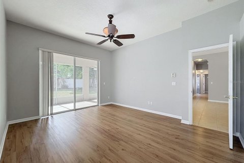 Купить виллу или дом в Довер, Флорида 3 комнаты, 202.99м2, № 2221413 - фото 25