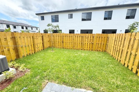 Adosado en alquiler en Homestead, Florida, 3 dormitorios, 173.73 m2 № 1978215 - foto 26