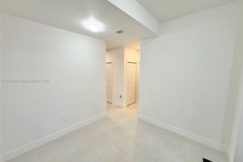 Adosado en alquiler en Homestead, Florida, 3 dormitorios, 173.73 m2 № 1978215 - foto 3