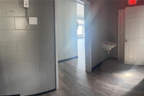 Immobilier commercial à vendre à De Leon Springs, Floride: 235.6 m2 № 1822256 - photo 9