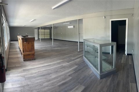 Immobilier commercial à vendre à De Leon Springs, Floride: 235.6 m2 № 1822256 - photo 6