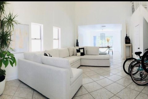 Villa ou maison à vendre à Homestead, Floride: 4 chambres, 198.44 m2 № 1845807 - photo 3