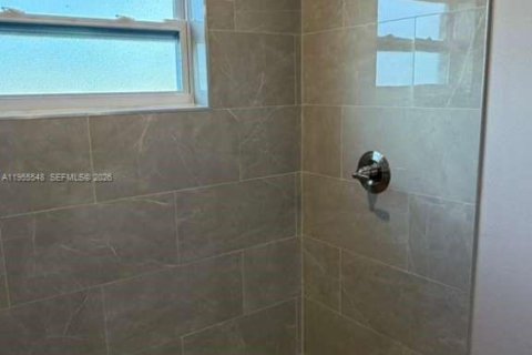 Снять в аренду виллу или дом в Себринг, Флорида 4 спальни, 207.92м2, № 2010298 - фото 20