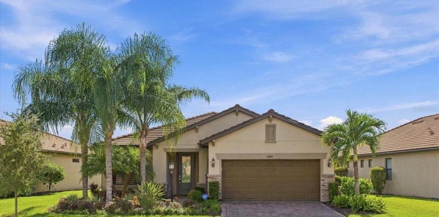 Villa ou maison à Bradenton, Floride 3 chambres, 195.75 m2 № 2427273