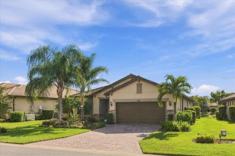 Villa ou maison à vendre à Bradenton, Floride: 3 chambres, 195.75 m2 № 2427273 - photo 2