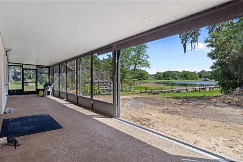 House in Inverness, Florida 3 bedrooms, 251.86 sq.m. № 2156892 - photo 28