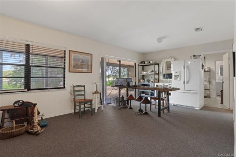 House in Inverness, Florida 3 bedrooms, 251.86 sq.m. № 2156892 - photo 20
