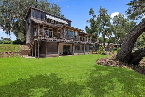 House in Inverness, Florida 3 bedrooms, 251.86 sq.m. № 2156892 - photo 29