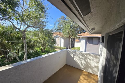 Condominio en alquiler en Coral Springs, Florida, 2 dormitorios, 84.54 m2 № 1975366 - foto 5