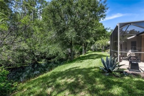 Casa en venta en Land O' Lakes, Florida, 3 dormitorios, 131.09 m2 № 2298279 - foto 2