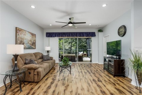 Casa en venta en Land O' Lakes, Florida, 3 dormitorios, 131.09 m2 № 2298279 - foto 8