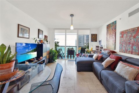 Condo in Miami, Florida, 2 bedrooms  № 2082265