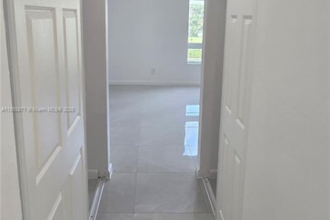 Appartement à louer à Cutler Bay, Floride: 3 chambres, 20773.04 m2 № 1946456 - photo 20