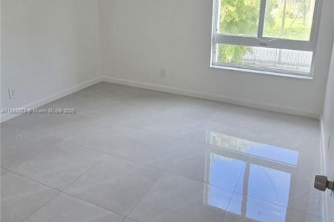 Appartement à louer à Cutler Bay, Floride: 3 chambres, 20773.04 m2 № 1946456 - photo 13