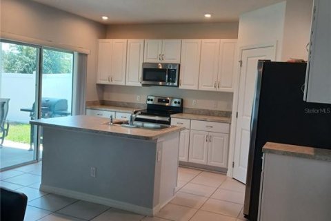 Casa en venta en Clermont, Florida, 3 dormitorios, 141.21 m2 № 2101547 - foto 11