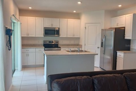 Casa en venta en Clermont, Florida, 3 dormitorios, 141.21 m2 № 2101547 - foto 12