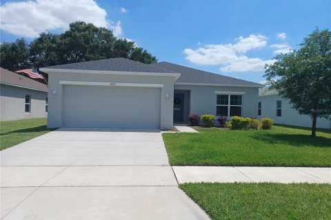 Casa en Clermont, Florida 3 dormitorios, 141.21 m2 № 2101547