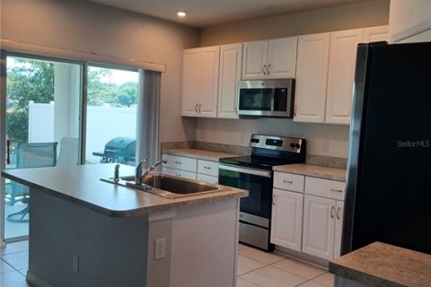 Casa en venta en Clermont, Florida, 3 dormitorios, 141.21 m2 № 2101547 - foto 13