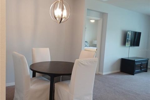 Casa en venta en Clermont, Florida, 3 dormitorios, 141.21 m2 № 2101547 - foto 10