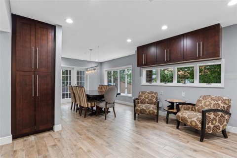 Touwnhouse à vendre à Longwood, Floride: 5 chambres, 351.64 m2 № 1899265 - photo 7