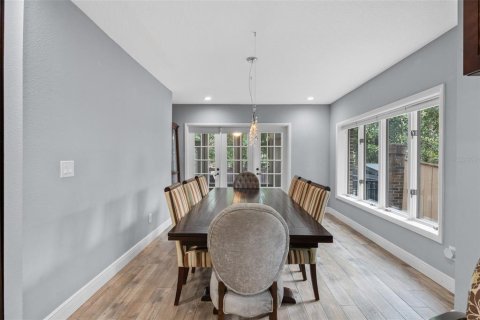 Touwnhouse à vendre à Longwood, Floride: 5 chambres, 351.64 m2 № 1899265 - photo 15