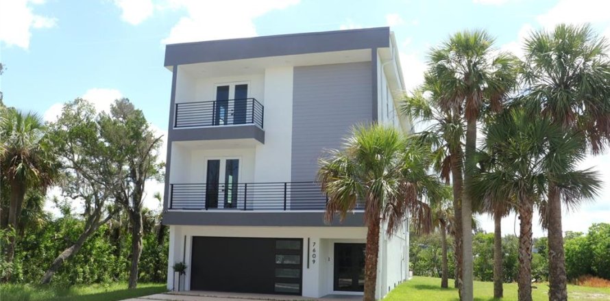 Casa en Port Richey, Florida 4 dormitorios, 269.42 m2 № 1836979