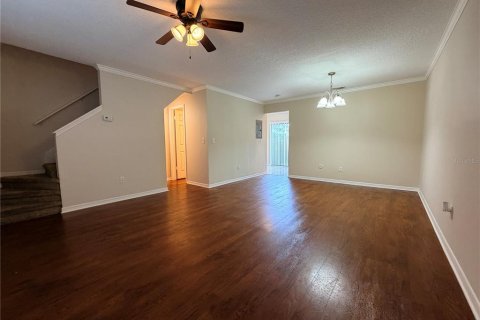 Townhouse in Winter Park, Florida 3 bedrooms, 106.93 sq.m. № 2205663 - photo 3