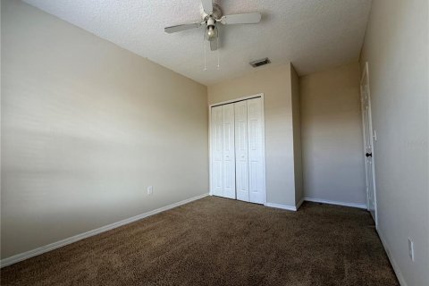 Townhouse in Winter Park, Florida 3 bedrooms, 106.93 sq.m. № 2205663 - photo 13
