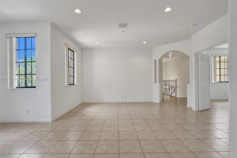 Condominio en venta en Weston, Florida, 4 dormitorios, 217.39 m2 № 1756863 - foto 11