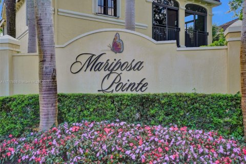 Condominio en venta en Weston, Florida, 4 dormitorios, 217.39 m2 № 1756863 - foto 4