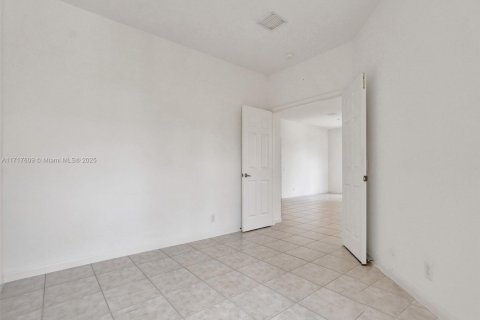 Condominio en venta en Weston, Florida, 4 dormitorios, 217.39 m2 № 1756863 - foto 15