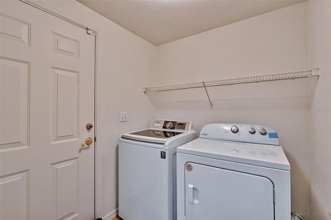 Купить таунхаус в Гейнсвилл, Флорида 4 комнаты, 203.92м2, № 1835866 - фото 24