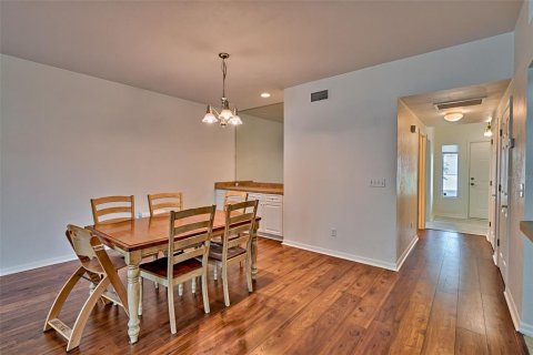 Adosado en venta en Gainesville, Florida, 3 dormitorios, 203.92 m2 № 1835866 - foto 4