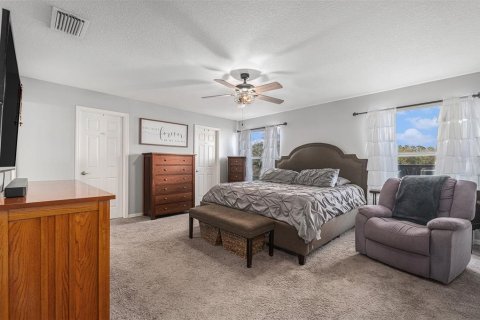 House in Fish Hawk, Florida 5 bedrooms, 271.65 sq.m. № 1509137 - photo 22