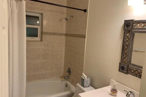 Appartement à louer à Gainesville, Floride: 2 chambres, 78.97 m2 № 2405455 - photo 11