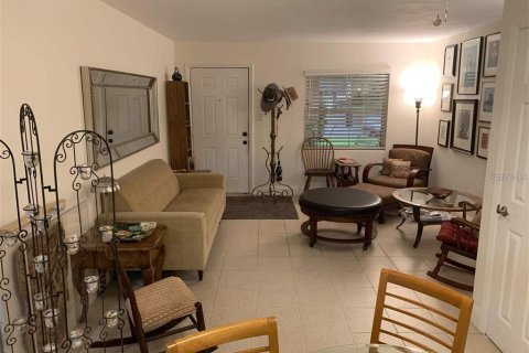 Appartement à louer à Gainesville, Floride: 2 chambres, 78.97 m2 № 2405455 - photo 3