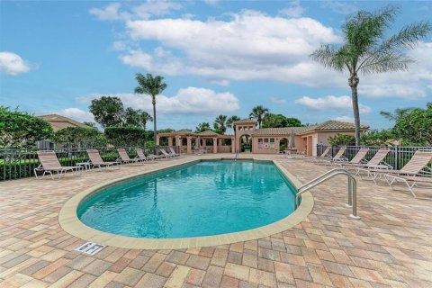 Villa ou maison à vendre à Sarasota, Floride: 2 chambres, 142.33 m2 № 2203838 - photo 29