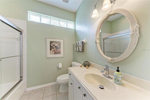 Villa ou maison à vendre à Sarasota, Floride: 2 chambres, 142.33 m2 № 2203838 - photo 19