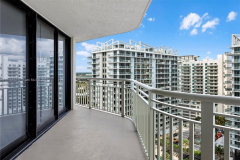 Condo in Riviera Beach, Florida, 2 bedrooms  № 1860630 - photo 24