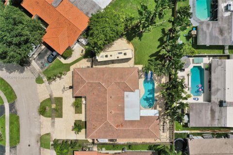 Купить виллу или дом в Холливуд, Флорида 6 спален, 316.33м2, № 1928209 - фото 11