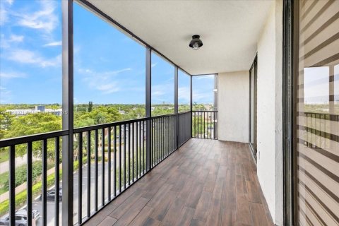 Condominio en venta en Miami, Florida, 2 dormitorios, 100.33 m2 № 1979491 - foto 26