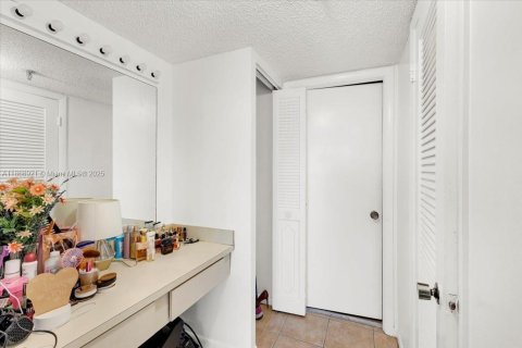 Condominio en venta en Miami, Florida, 2 dormitorios, 100.33 m2 № 1979491 - foto 17