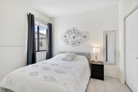 Touwnhouse à vendre à Doral, Floride: 3 chambres, 132.29 m2 № 1943784 - photo 15