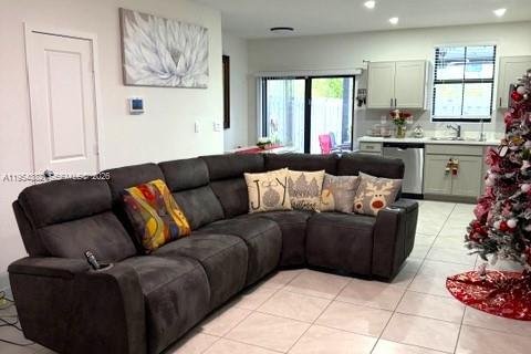 Adosado en alquiler en Florida City, Florida, 3 dormitorios, 128.21 m2 № 2010421 - foto 8