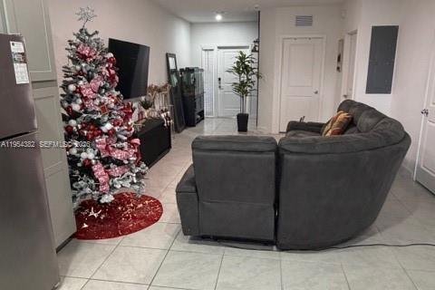 Adosado en alquiler en Florida City, Florida, 3 dormitorios, 128.21 m2 № 2010421 - foto 12