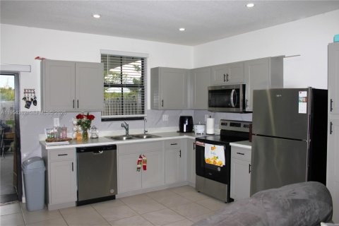 Adosado en alquiler en Florida City, Florida, 3 dormitorios, 128.21 m2 № 2010421 - foto 19