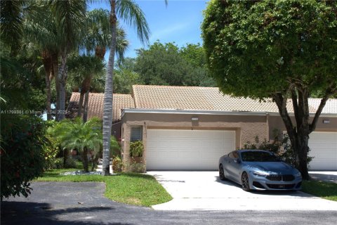Villa ou maison à vendre à Boynton Beach, Floride: 2 chambres, 139.54 m2 № 1892750 - photo 2