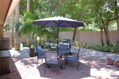 Villa ou maison à vendre à Boynton Beach, Floride: 2 chambres, 139.54 m2 № 1892750 - photo 15
