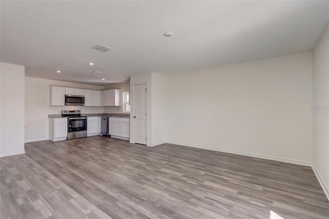 House in Sumter, Florida 3 bedrooms, 137.22 sq.m. № 1771149 - photo 8